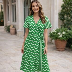 Green and White Wrap Dress with Chevron print and short flutter sleeves. Small